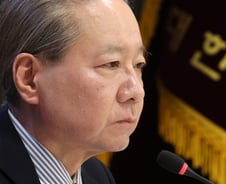 정부 최후통첩에 의협 "복귀하면 죄 사함? 이런 걸로 물러서지 않아"