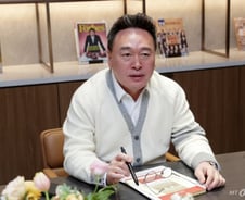 클릭 한번으로 농사짓는 꿈 실현하는 '농기계 든 머스크'