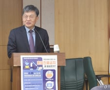 '의대 증원 찬성' 서울의대 교수 "의사들 반발 진짜 이유는 '이것'"