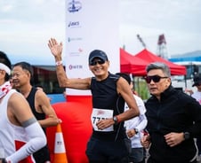 주윤발은 왜 마라톤만 뛸까…홍콩 영화가 사라진 이유는?