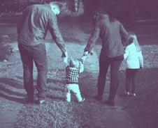 미국에서 아이를 키우는 건 왜 이리 힘겨울까 [PADO]