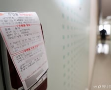 "사명감으로 버텼지만 앞으론 더 걱정" 한계 보이는 비상의료 체계