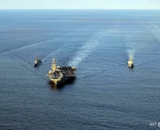 한화·HD현대가 '구축함' 놓고 전쟁하면 돈버는 곳은?