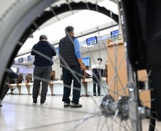 "제자 지키겠다", 삭발까지…교수들 마저 병원 떠난다