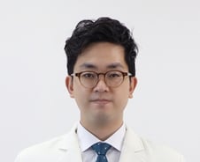 신경 차단술·뼈 주사 주요 성분은 같아…허리 아플 때마다 맞는 건 '금물'