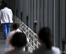 19개 의대 교수 뭉쳤다…"15일 사직 여부 결정"