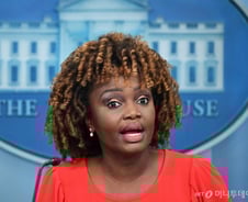 [IT썰] '틱톡금지령' 통과에…중국 "스스로 물어뜯는 결과될 것"