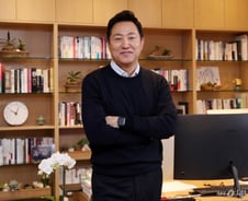 '저출생' 짊어진 오세훈 "중소기업에 인센티브, 대기업 시스템화"