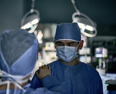 흉부외과·소아과 전공의도 대거 이탈…"소아 심장 의사 대 끊긴다" 우려