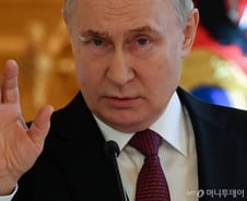 불멸을 모색하는 푸틴 [PADO]