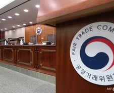 현질 한번 안하고 '최강 스펙'… 게임사의 슈퍼 계정, 실체는?