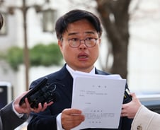 [단독]임현택, 의협 회장된 날…경찰, 수사관 기피신청 '기각'