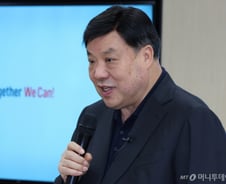 [단독]IMM, 셀트리온 주식 또 샀다…테마섹 물량 850억원 추가매입