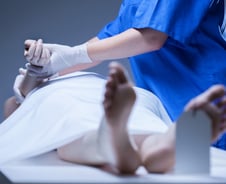 "고귀한 뜻으로 기증된 시신…재고 다루듯 의대 간 공유?" 가족들 분노