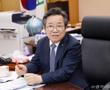 "집걱정 없는 서울" 20여년 한길 걸어온 김헌동 SH공사 사장의 '새 꿈'