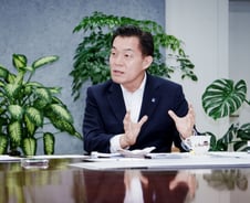 '첨단 혁신클러스터' 내건 수원시장 "기업 유치해 자립도 높인다"