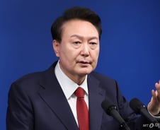 [단독]尹대통령, 라인사태에 "반일몰이 할 일이냐…기업 죽이는 것"