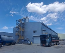 [르포]시멘트 공장 먼지, 농작물 자양분 된다