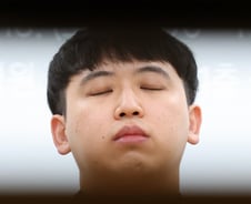 안 온 전공의 1만 명…전문의 배출 최소 1년, 최장 14년 공백 현실화?