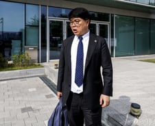 의대 정원 늘리려 학칙 바뀌자…의협 "정치 총장 되는 우 범하지 말아야"