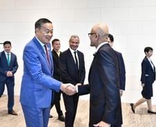 [IT썰] 해외 '데이터센터'로 눈 돌리는 빅테크…올해 136兆 쏟아붓는다