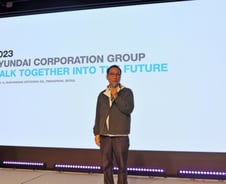 "종합상사 자산은…" 정몽혁 현대코퍼 회장이 '걷기' 권하는 이유