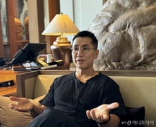 "일론 머스크도 IR행사서 차 몇대 팔았는지 나중에 얘기한다"