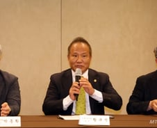 "의사 악마화 그만… 전공의 수련비용 국가가 내달라" 서울의사들 제안