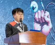 "환자 불편해야 우리 말 듣지"...국민 또 볼모로 잡은 의사들의 속내