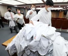 서울 '빅5' 이어 전북·경남·강원권도 "휴진 동참"…지방 의료대란 올까?