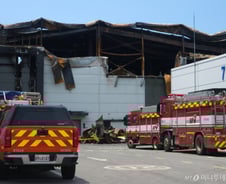 녹아내린 천장, 철근만 앙상한 벽…화재 감식 시작한 화성 공장[르포]