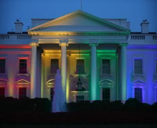 "사랑이 이겼다" 환호한 성소수자들…오바마는 '무지개'로 화답[뉴스속오늘]