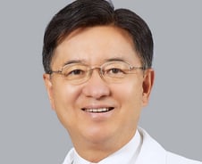 '천식 명의' 윤호주 교수, 한양대 의무부총장 겸 의료원장 맡는다