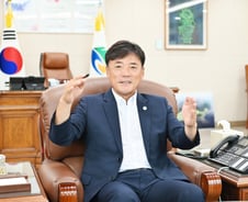 "교도소 세워달라" 주민들이 더 난리…편견 깬 청송, 이유 있었다