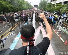 연봉 상위 5%, '파업놀이' 나선 전삼노의 몽니