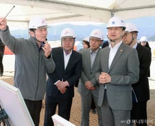 "반도체가 돌아왔다"…'꿈의 숫자' 수출 7000억불 현실로?