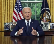 바이든 또 연설 "과열 정치 식히자, 총알 아닌 투표를"…의사당 폭동도 언급