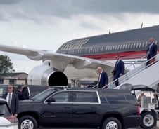 나란히 "통합" 외친 바이든·트럼프…미국 정치 분열은 깊어진다