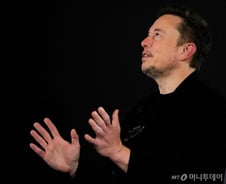 월가와 실리콘밸리가 11월 결정을 끝냈다...다우존스 급등 [뉴욕마감]