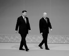 시진핑이 부친에게 배운 러시아 대하는 법 [PADO]