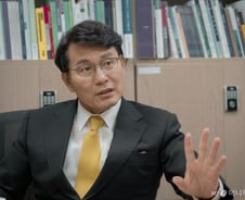 윤상현 "괴멸적 참패에도 변화 몸부림 없어…민생정당으로 바뀌어야"[인터뷰]