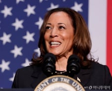 '바이든 대체자' 해리스의 시각은..'인공지능 위험·기후변화 강경'