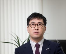 "의료 수가에 '사고 처리 비용' 포함…1조원 넘는 이 돈부터 활용해야"