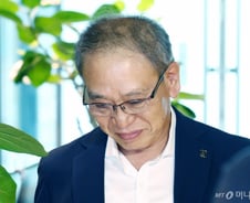 의사 선후배 소통 채널 사라지나… 의협 "26일 이후 '올특위' 중단"