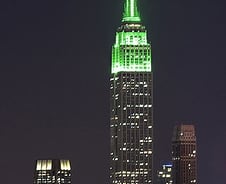 주말 뉴욕 뒤흔든 굉음…실수로 세계 최고층 건물 뚫은 미 폭격기[뉴스속오늘]