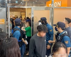 [단독] "티메프 대책 요구"국회 정무위, 30일 긴급현안질의 소집