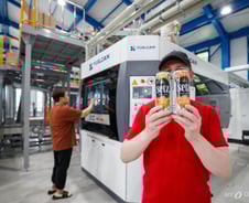 "잘쓰면 재활용률 100%, 왜 안쓰지?"…친환경 캔의 시작 '유일캔'