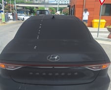 "다 시커메" "집엔 언제가"…망연자실 '벤츠 화재' 아파트 주민들[르포]