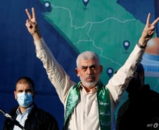 미국 항공모함 중동 전진배치…국제유가 다시 80불대로 [뉴욕마감]