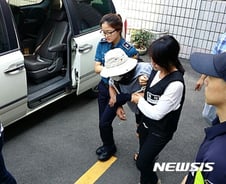 "악귀 씌었다" 반려견 이어 딸도 잔혹 살해…엄마 '무죄' 이유는[뉴스속오늘]